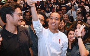 Jokowi Lempar 'Kode' ke Sandiaga Soal 2024, Politisi PDIP: Kami Punya Ganjar, Puan dan Risma