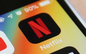 Usai 'Dimusuhi' Kemenkominfo, Kini Netflix Juga Terancam Diharamkan MUI