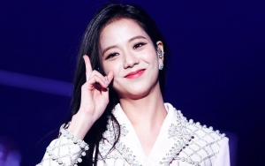 Pose Seksi Jisoo BLACKPINK Tuai Komentar Penuh Decak Kagum