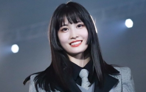 Momo Twice Tebar Selfie Seksi Menggoda, Fans Ingatkan Punya Pacar Heechul