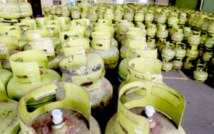 Bantah Harga Gas Melon Bakal Naik, Menteri ESDM Langsung Panen Kritikan