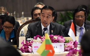 KontraS Protes Jokowi Ingkari Janji Tuntaskan Pelanggaran HAM Di 100 Hari Kerja