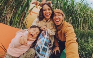 Andien Akhirnya Buka Suara Terkait Nekat Liburan di Disneyland Hong Kong Meski Darurat Virus Corona
