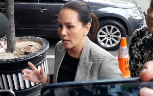 Jenguk Ke Kantor Polisi, Fitri Salhuteru Kabarkan Kondisi Anak Nikita Mirzani