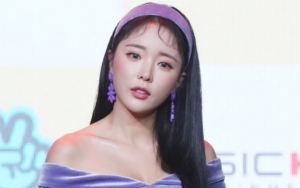 Virus Corona Semakin Mewabah, Hong Jin Young Donasikan Ribuan Barang Ini Sebagai Bentuk Kepedulian