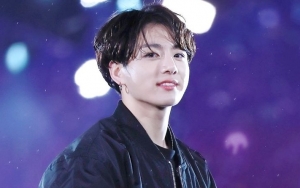 Jungkook BTS Nangis Saat Baca Suratnya Sendiri untuk Fans, Begini Reaksi Member Lainnya