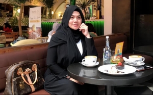 Sarita Abdul Mukti Murka Faisal Haris Belum Bayar Bunga Bank Rp 77 Juta