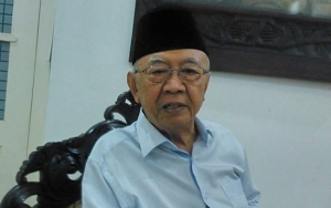 Sebelum Wafat, Gus Sholah Ingin Tonton Film 'NU-Muhammadiyah'