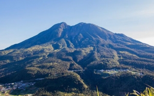 Balai Budaya Temukan Benda Ini, Misteri Kehidupan Gunung Lawu Kuno Mulai Terungkap?