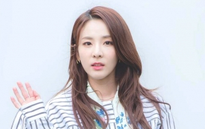 Sandara Park Anggap Dirinya Tak Berguna di 2NE1 Karena Kemampuan Kurang, Ini Kata Netizen
