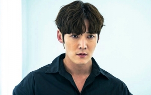 Choi Jin Hyuk Keren Abis Saat Berlatih Gunakan Senjata, Rekan Setimnya di 'Rugal' Malah Ragu