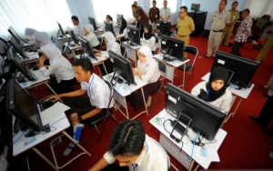 Nekat Ikuti Tes CPNS, Seorang Ibu Hamil Alami Kontraksi Saat Akan Kerjakan Soal