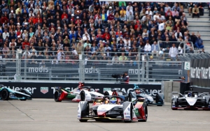 Formula E Terus Bermasalah, Kemenpora Balik 'Salahkan' Pemprov DKI