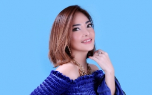 Meski Tak Ada Komunikasi, Irma Darmawangsa Tak Melarang Mantan Suami Bertemu Anaknya