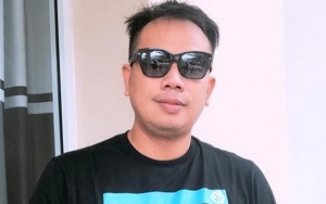 Vicky Prasetyo Kabarkan Ibunda Sudah Nikah Lagi dengan Pria Turki, Wajah Gantengnya Curi Perhatian