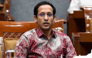 Tenaga Honorer Sering Curhat, Nadiem Langsung Jatah 50 Persen Dana BOS Untuk Upah