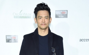 Kocak, Aktor Hollywood Ini Dapat Ucapan Selamat Gara-Gara Dikira Ikut Bintangi 'Parasite'