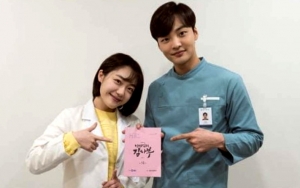 Kim Min Jae Asyik Goda So Ju Yeon di Lokasi Syuting 'Romantic Doctor, Teacher Kim 2'