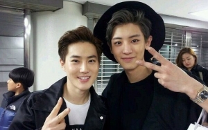 Beri Hadiah Valentine untuk Suho, Chanyeol Bikin Benda Mirip Kotoran Anjingnya