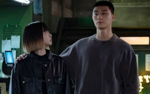 'Itaewon Class' Rilis Foto Park Seo Joon dan Kim Da Mi Usai Ciuman, Begini Reaksi Netizen Korea