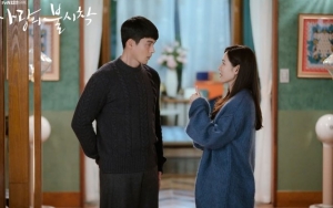 Hyun Bin dan Son Ye Jin Tahan Tangis di Foto Adegan 'Crash Landing on You', Tuai Reaksi Seperti Ini