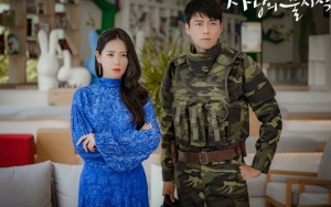Momen Hyun Bin Bucin ke Son Ye Jin di 'Crash Landing on You' Ini Sukses Bikin Gemas