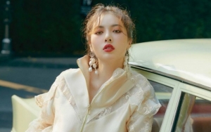 HyunA Jadi Sorotan, Pose Seksi Umbar Lekuk Tubuh Cuma Kenakan Bra dan Celana Dalam