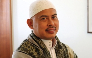 Rumahnya Diteror Dengan Lemparan Batu Bata, Ketum PA 212 Kaitkan Dengan Aksi Berantas Korupsi
