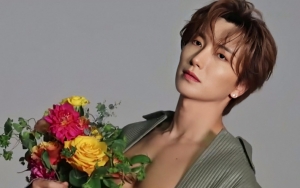 Leeteuk SuJu Umbar Aurat Demi Sampaikan Pesan Peduli Lingkungan, Netizen Auto Julid