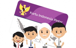 Kemendikbud Targerkan Ratusan Ribu Mahasiswa Terima Kartu Indonesia Pintar 