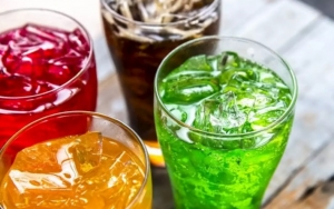Ekonom Dukung Menkeu Pasang Cukai Minuman Berpemanis