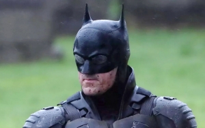 Video dan Foto Syuting 'The Batman' Bocor, Begini Detail Kostum yang Bakal Dipakai Robert Pattinson