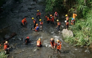 2 Dari 3 Siswa SMP yang Hanyut Saat Susur Sungai Ditemukan Meninggal, Korban Tewas Jadi 9 Orang