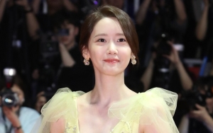 Yoona SNSD Pede Pamer Wajah Polos Saat Pakai Masker, Kecantikannya Tuai Pujian Selangit