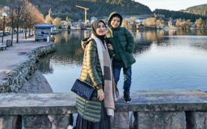 Shireen Sungkar Ke Belanda Tanpa Suami dan Kedua Putrinya, Untuk Apa?