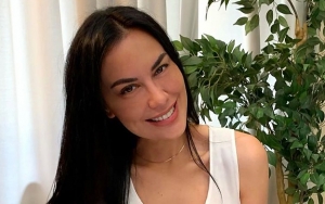 Terlihat Awet Muda, Sophia Latjuba Pose Di Ranjang Tuai Pujian Netter