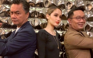 Cinta Laura Ajak Ridwan Kamil dan Dino Patti Djalal Joget 'Macarena' Nyaris Ditonton 1 Juta Kali