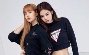 Foto Seksi Jennie BLACKPINK Jepretan Lisa Tuai Komentar Begini