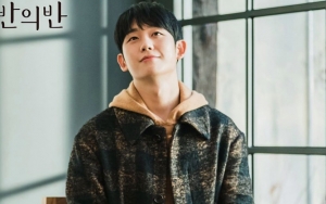 Bak Pacar Idaman, Begini Tingkah Manis Jung Hae In Saat Jatuh Cinta di Teaser 'A Piece of Your Mind'