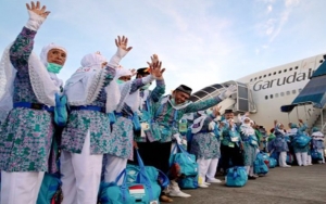 Jemaah Umrah Indonesia yang Sudah di Pesawat Rupanya Masih Diizinkan Masuk Arab Saudi