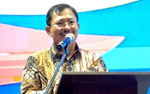 Pasien yang Meninggal di Semarang Negatif Corona, Menkes Ungkap Alasan Jenazah Dibungkus Plastik