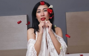 Lama Dinanti, Dewi Sanca Umumkan 'Lahiran Tanpa Suami' Bisa Disaksikan Eksklusif di YouTube