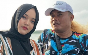 Sule Ternyata Batal Menikah dengan Pramugari Cantik Akibat Tak Direstui Putri Delina?