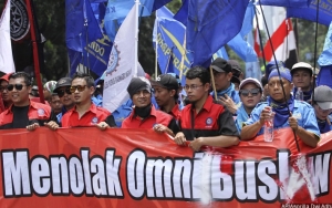 Istana Respons Survei Lokataru Yang Sebut Omnibus Law Otoriter