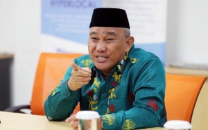 Wali Kota Depok Ingatkan Warga Tak Borong Masker: Jangan Menzalimi Saudara Kita yang Sakit