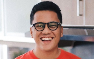 Ikut Jadi Bucin, Arief Muhammad Parodikan Drama Korea 'Crash Landing On You'