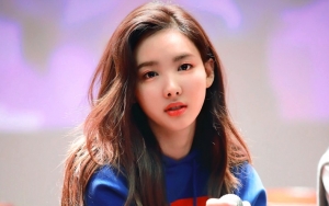 Stalker Halu Balik ke Korea, Kini Terang-Terangan Ancam Nyawa Nayeon Twice