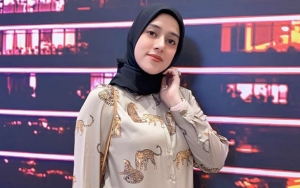 Berlinang Air Mata, Fairuz A. Rafiq Minta Keadilan Sebagai Korban Kasus 'Ikan Asin'