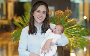 Shandy Aulia Sibuk Beri ASI Eksklusif, Pakai Jasa Baby Sitter Untuk Urus Si Buah Hati?
