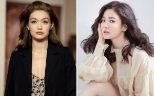 Model Korea Bikin Bangga Dampingi Gigi Hadid di Paris, Ternyata Teman Song Hye Kyo